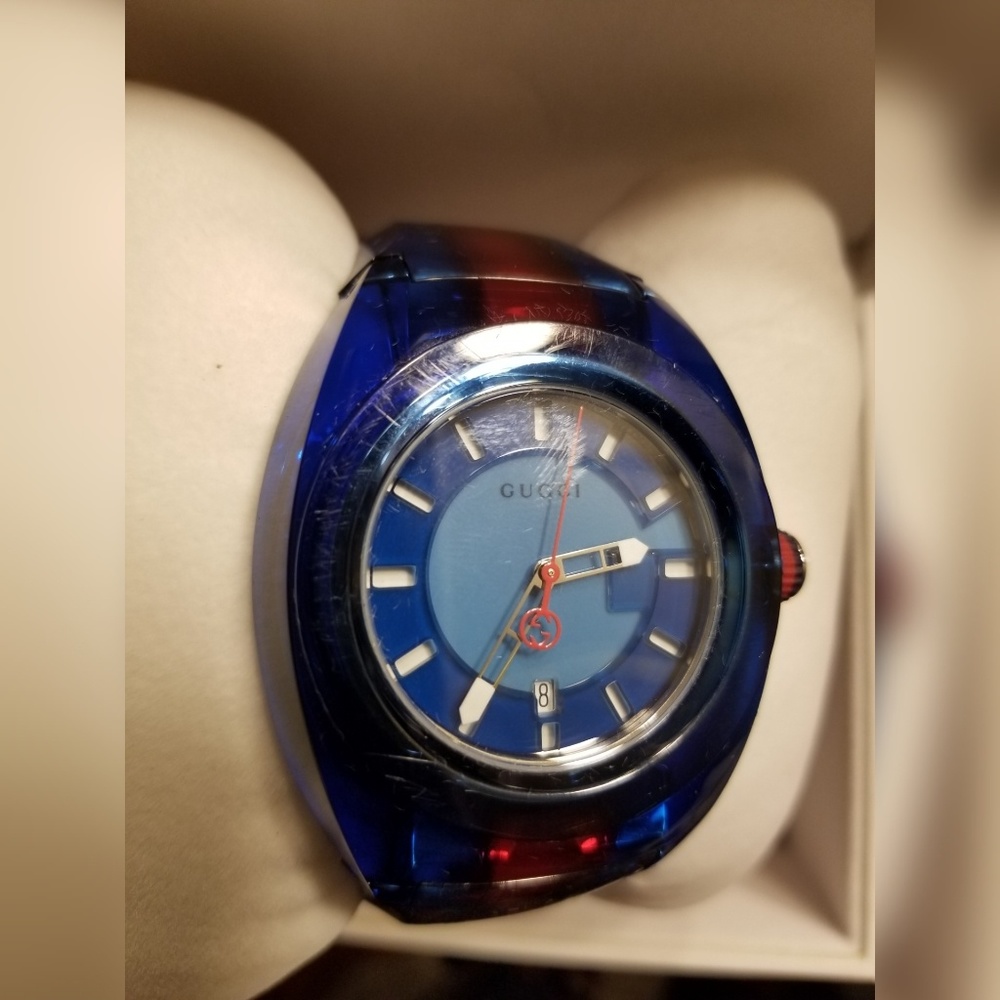 Gucci watch